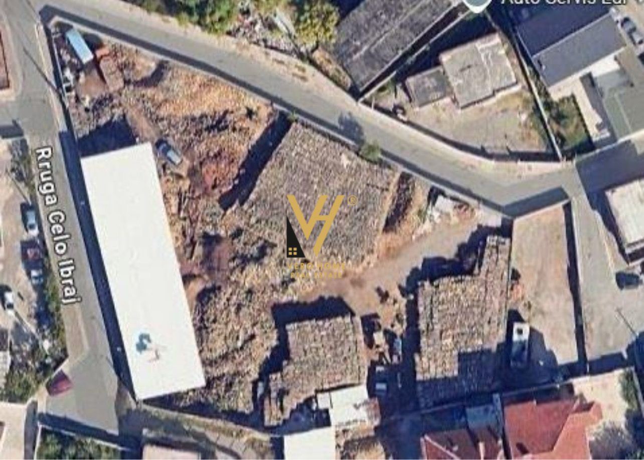 TOKE DHE KAPANON TEK SHKOLLA E BASHKUAR 2.500 EURO