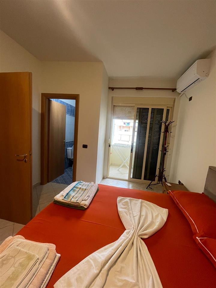 Jepet me qera Apartament 2+1+2+garazh ne Lungomare!