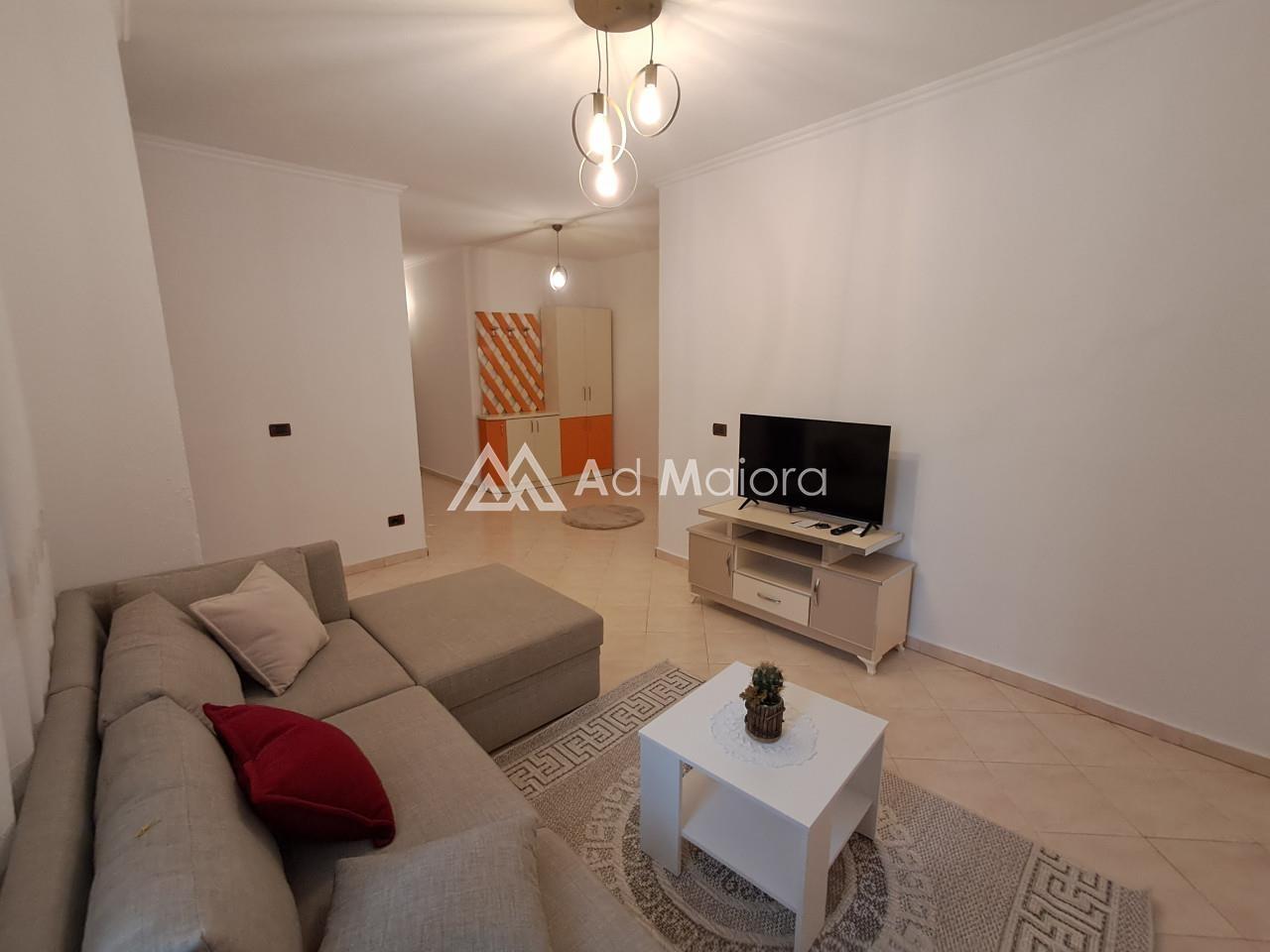 JEPET ME QIRA 2+1 NE UJSELLSI DURRES