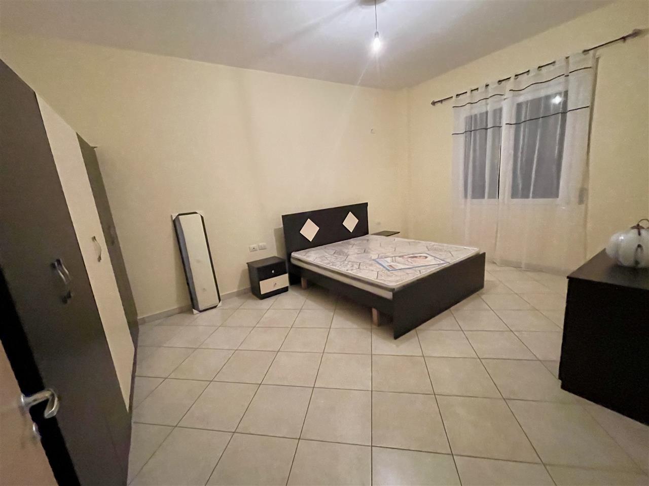 2+1 me Qera, JO AGJENSI, tek Haso/Transballkanike