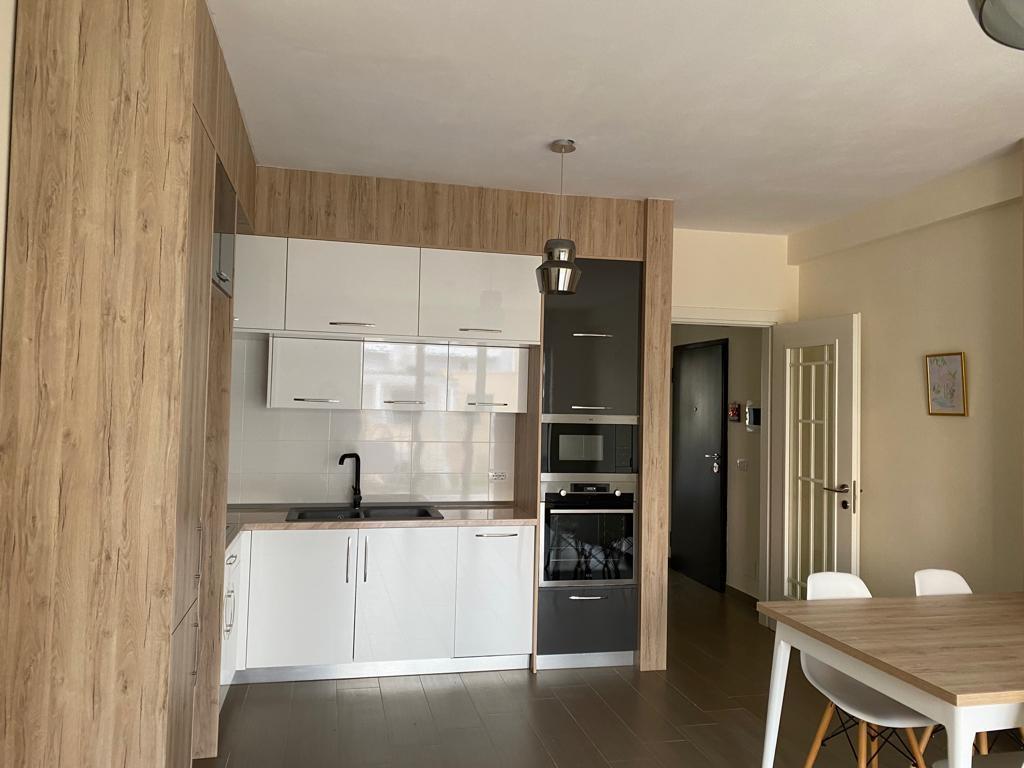 SHITET APARTAMENTI 1+1