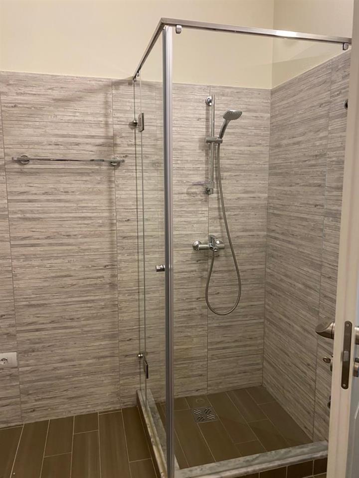 SHITET APARTAMENTI 1+1