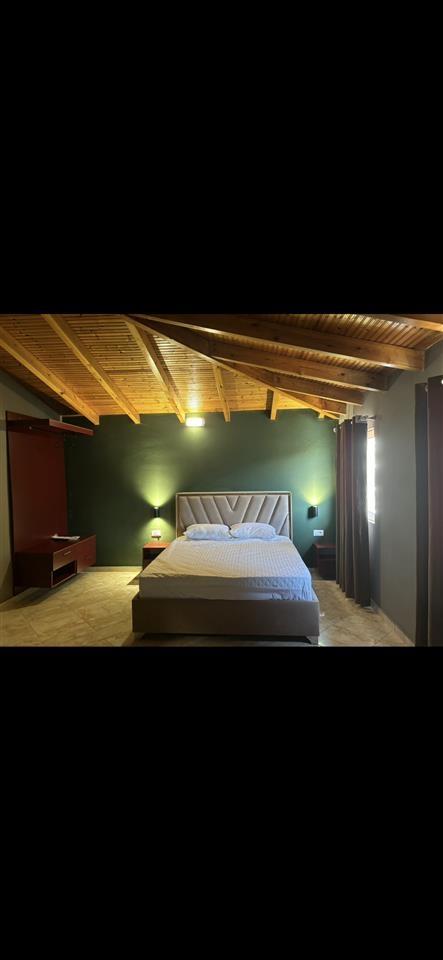 SHITET PAPAFINGO NE SARANDE KOMPLET KATI