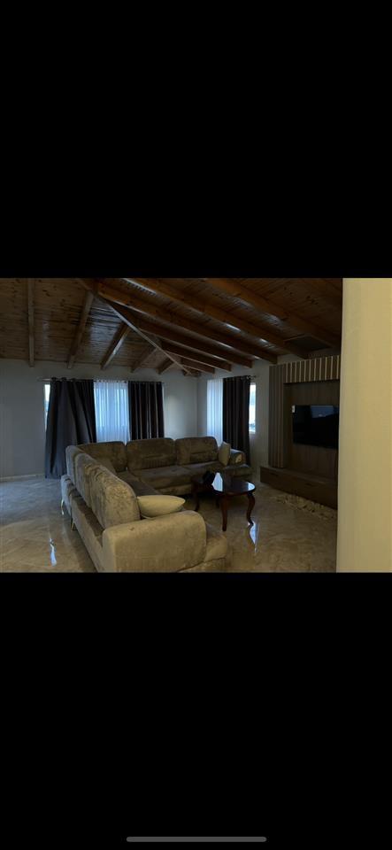 SHITET PAPAFINGO NE SARANDE KOMPLET KATI