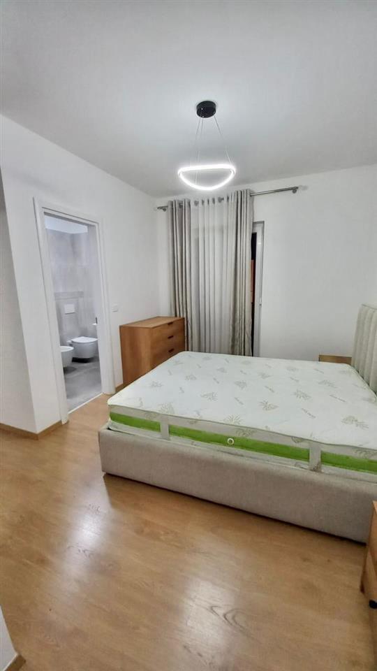 JEPET ME QERA APARTAMENT 2+1+2+POST PARKIMI LIQENI I THATE