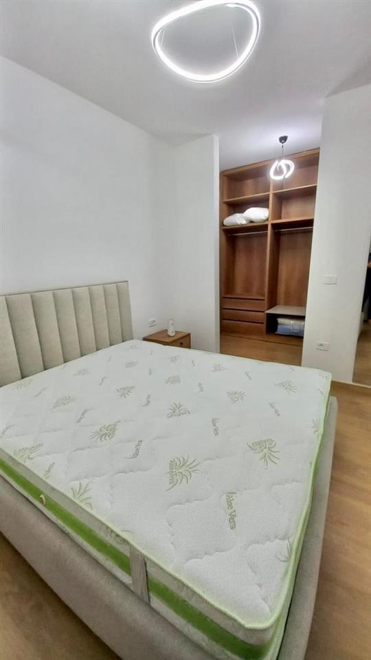 JEPET ME QERA APARTAMENT 2+1+2+POST PARKIMI LIQENI I THATE