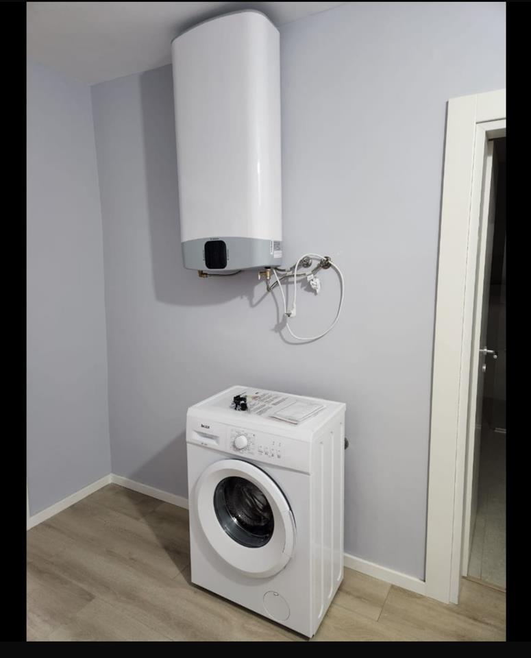 Pazari Ri Apartament 2+1 me Qera