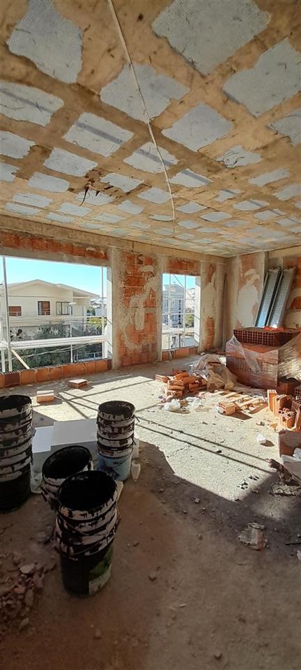 Shes Apartment 2+1 tek Jordan Misja Tirane 105m2