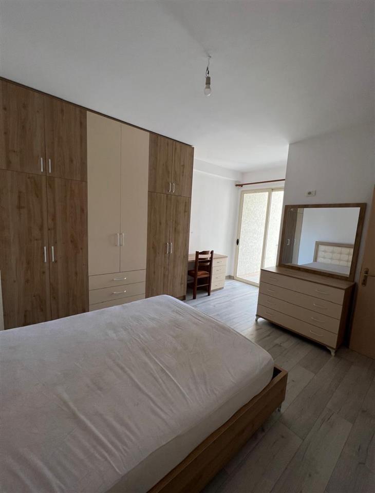 Jepet me qira apartament 2+1 ne zonen e Astirit