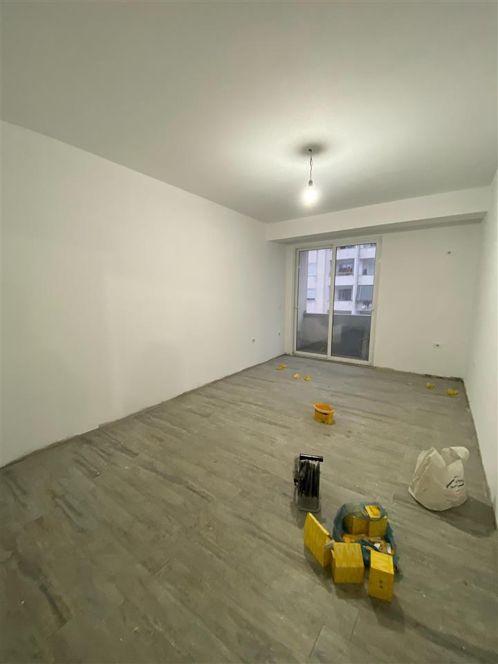 Apartament 5+2 me Verande