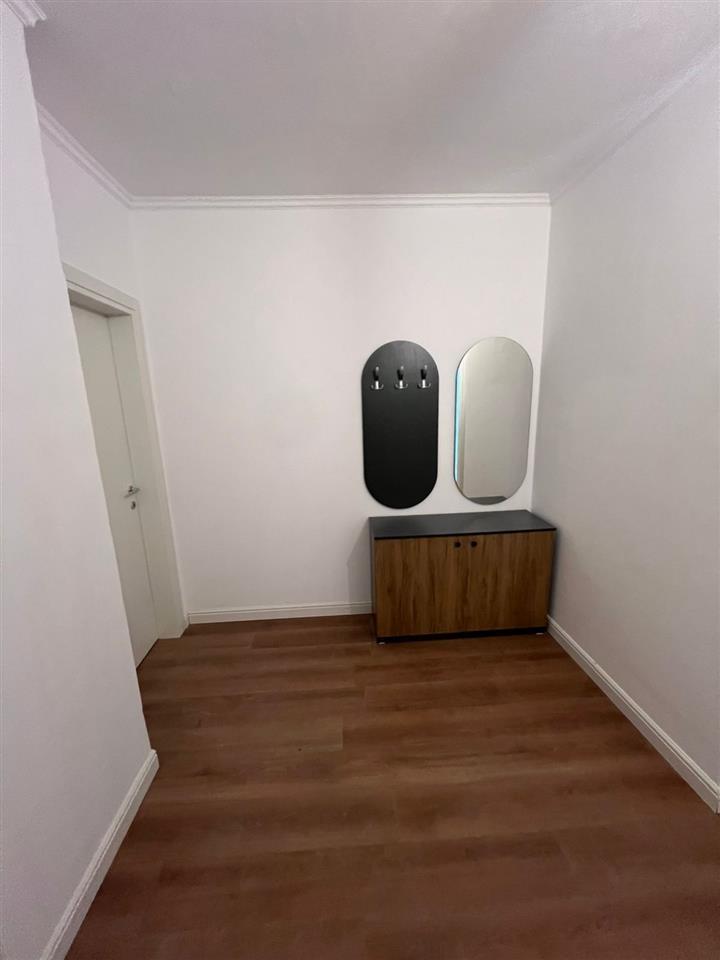 Shitet, Apartament 1+1,Shembi Kavajes, Durres.