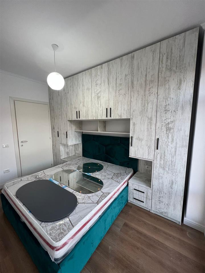 Shitet, Apartament 1+1,Shembi Kavajes, Durres.