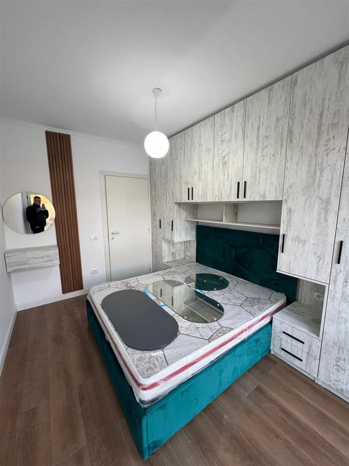 Shitet, Apartament 1+1,Shembi Kavajes, Durres.