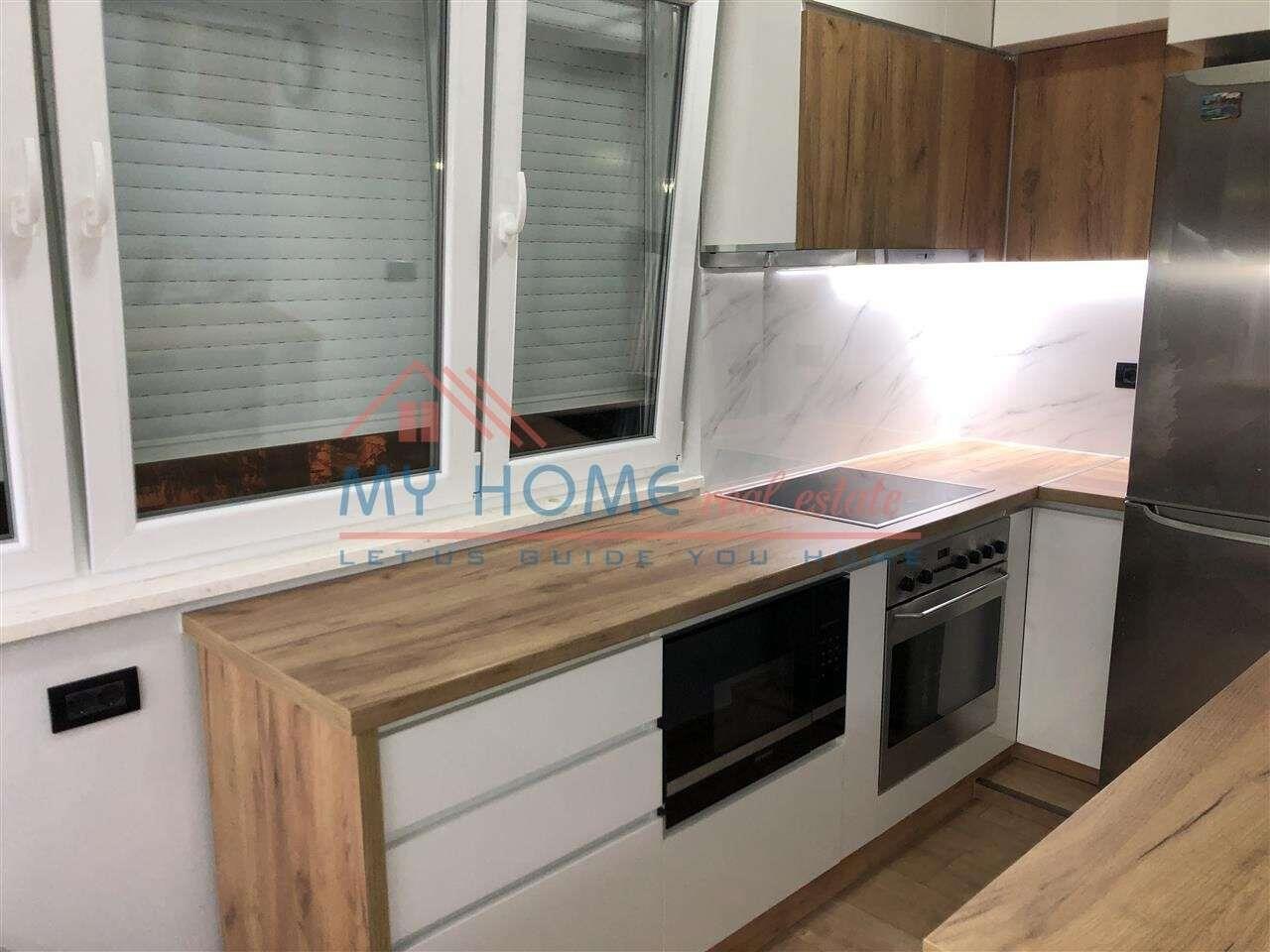 Apartament 1+1 Me Qira Myslym Shyri Tirane