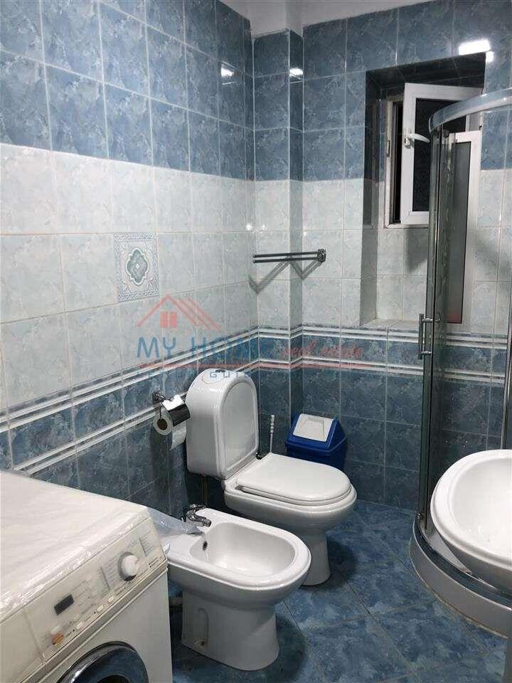 Apartament 1+1 Me Qira Myslym Shyri Tirane