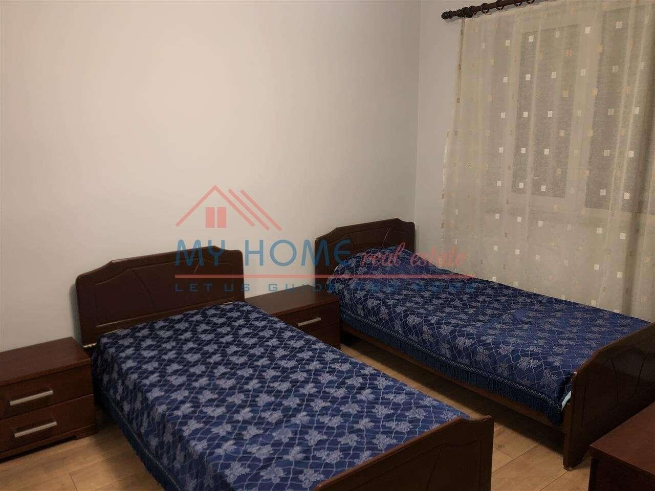 Apartament 1+1 Me Qira Myslym Shyri Tirane