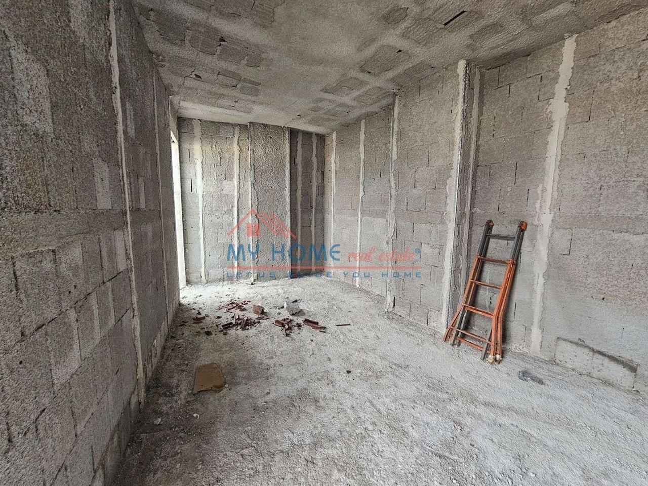 Apartament 2+1 Ne Shitje Te Kompleksi Grand Tirane