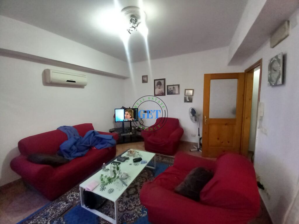 Jepet Me Qira, Apartament 1+1,Drejtoria e Policis