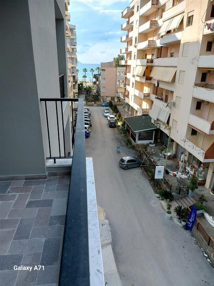 Shitet Apartament i ri i sapo ndertuar