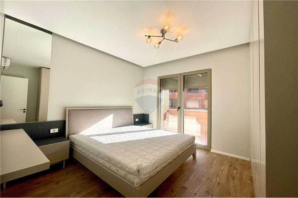 JEPET APARTAMENT 1+1 ME QIRA TEK DELIJOORGJI ! 800 €