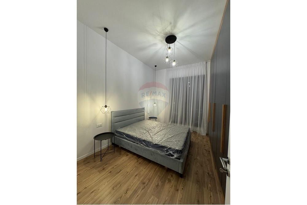 APARTAMENT 1+1 ME QIRA TEK KOMPLEKSI DELIJORGJI 800 €