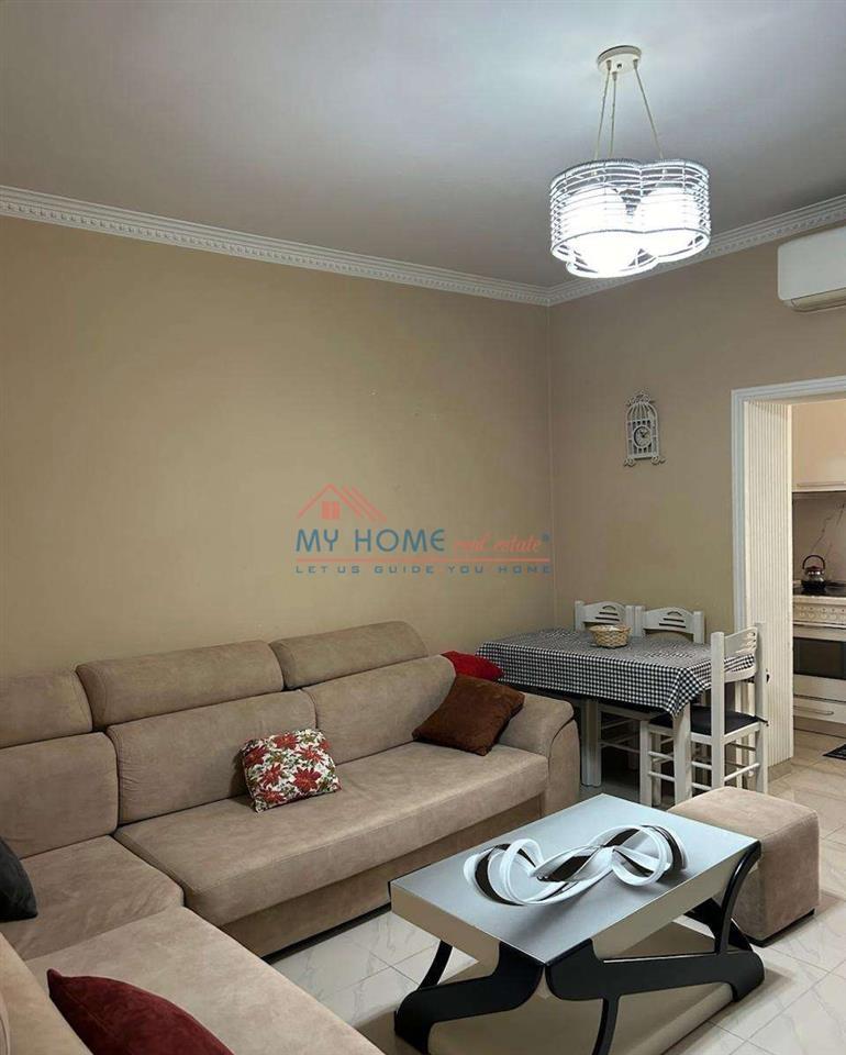 Apartament 1+1 Ne Shitje Te Rruga Bardhyl Tirane