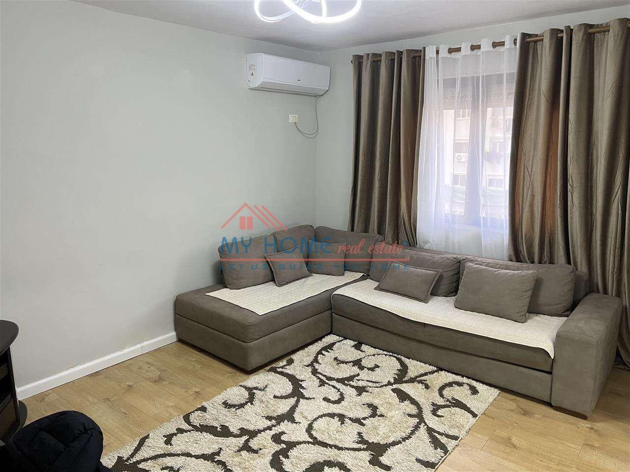 Apartament 1+1 Me Qira 21 dhjetori Tirane