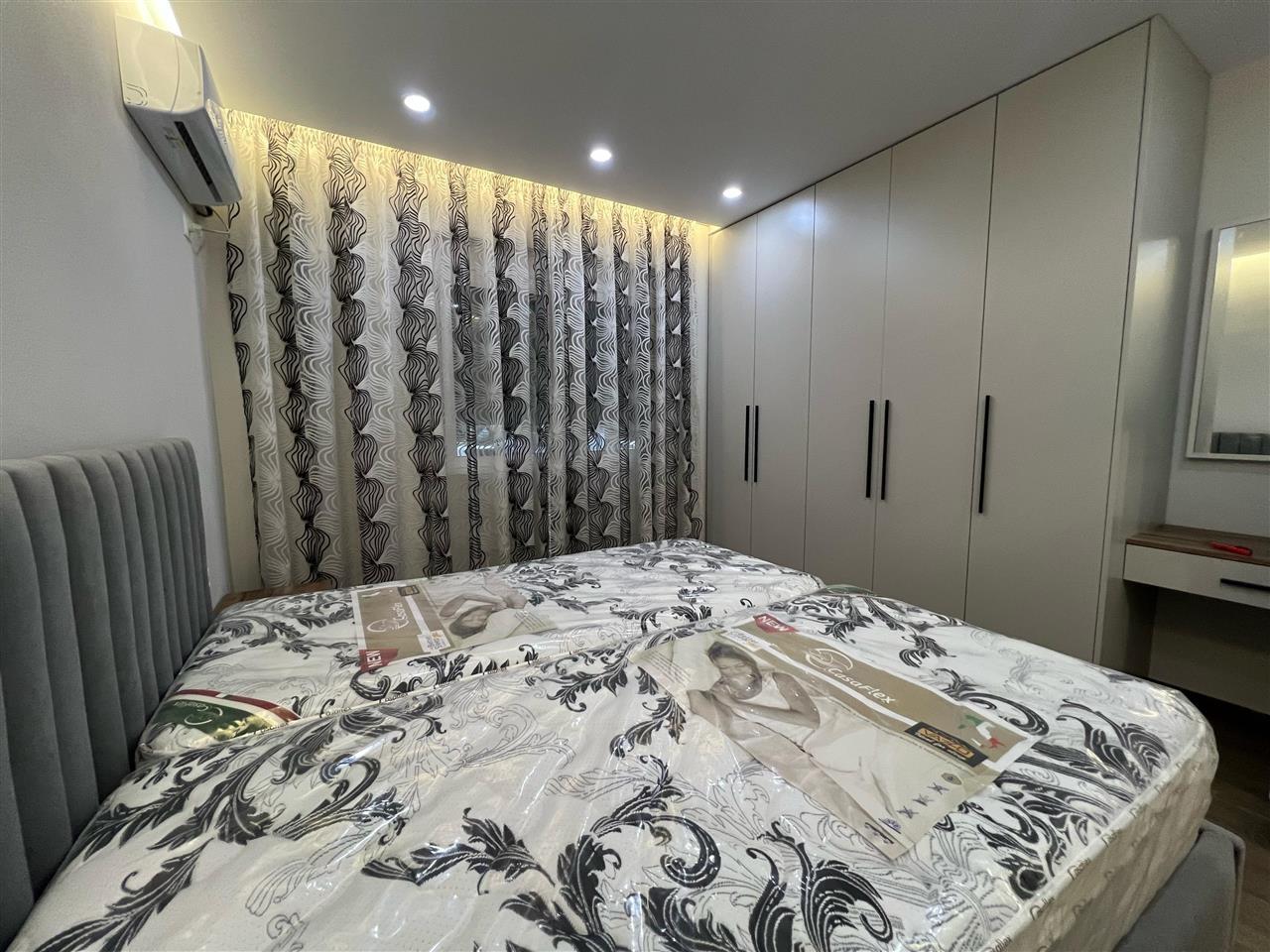 JEPET ME QERA APARTAMENT 1+1 ISH PARKU AUTOBUZAVE