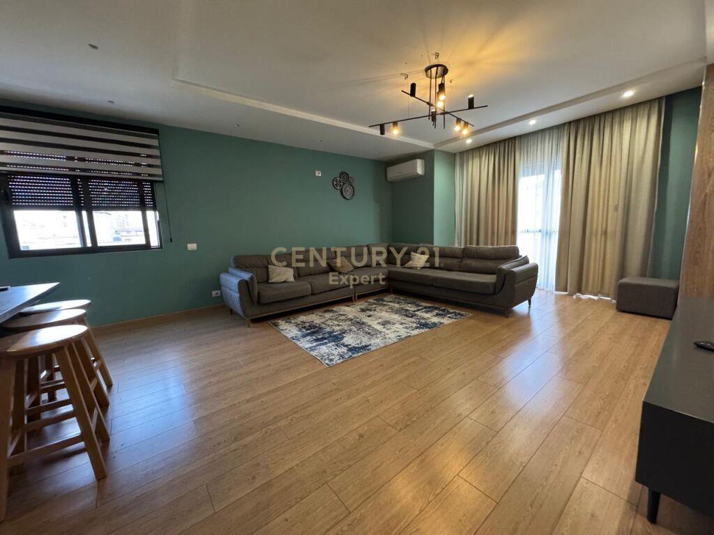 Japim me qira 2+1 ne Don Bosko