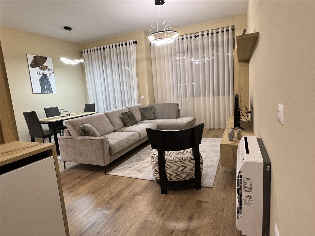 Apartament me qira