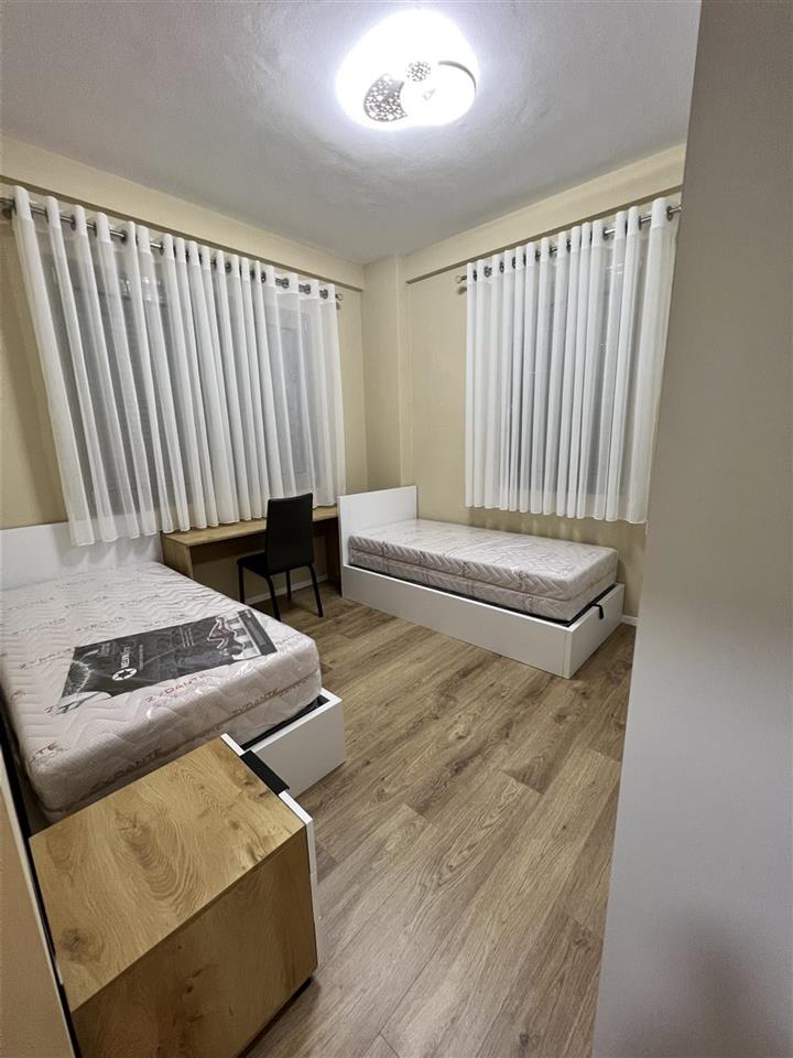 Apartament me qira