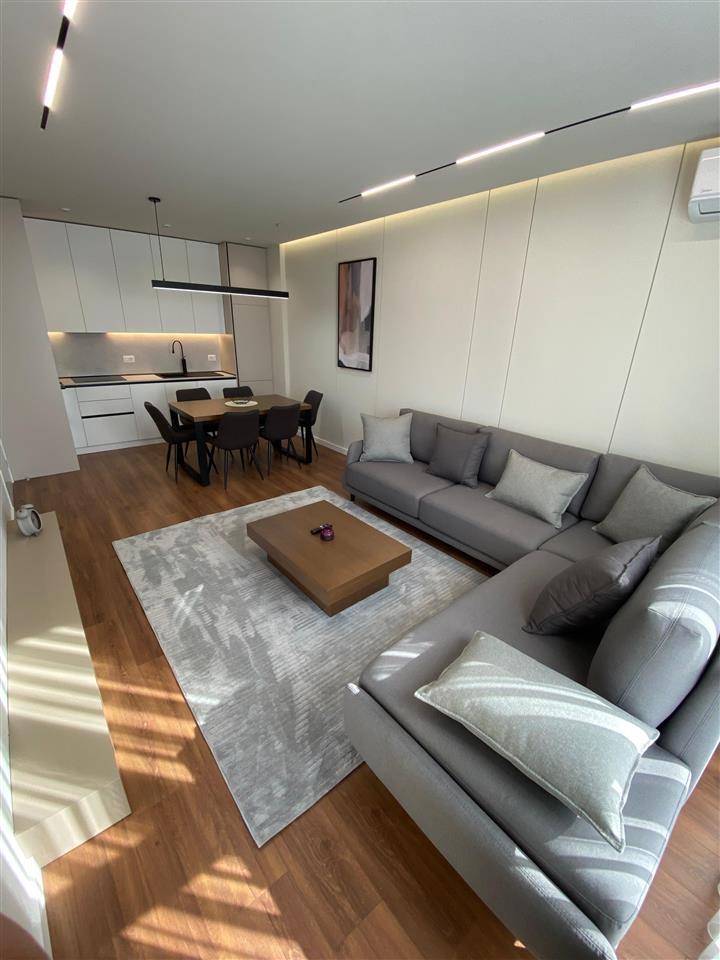 Apartament 2+1+parkim