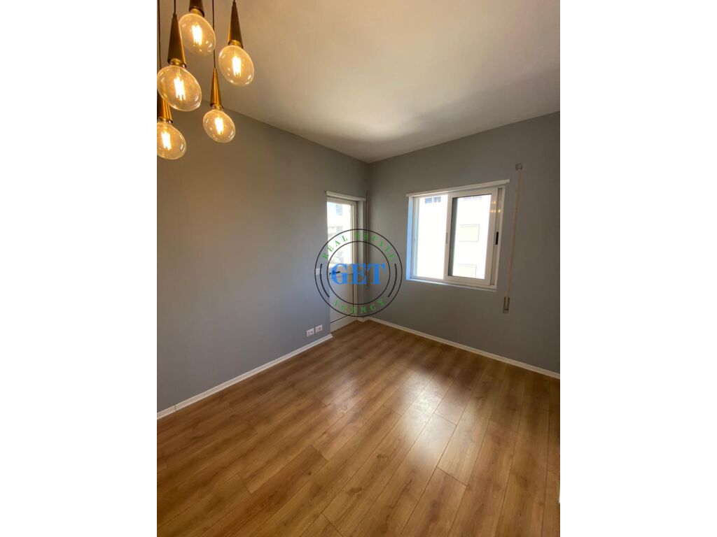 Shitet, Apartament 1+1 Me Pamje Deti, Plazh Iliria