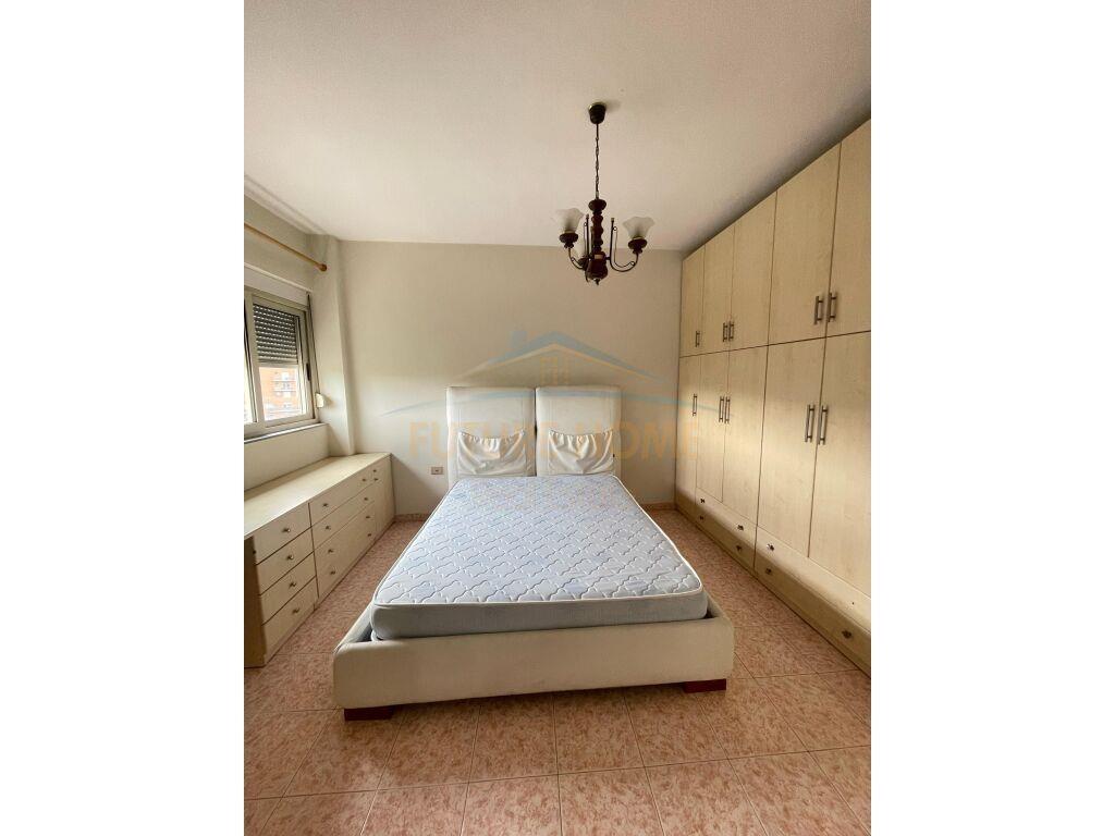 Qera, Apartament 1+1, Bllok, Tiranë