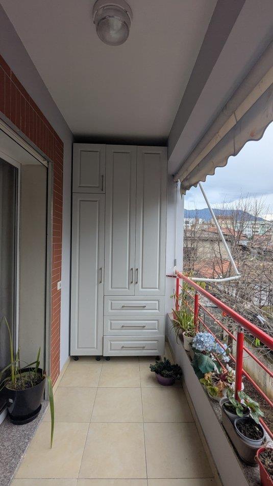 1+1 me Parkim per qira te Rruga Jordan Misja, afer Gener 2