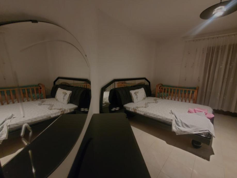 0683753334 Shitet ap 1+1 ne plazh