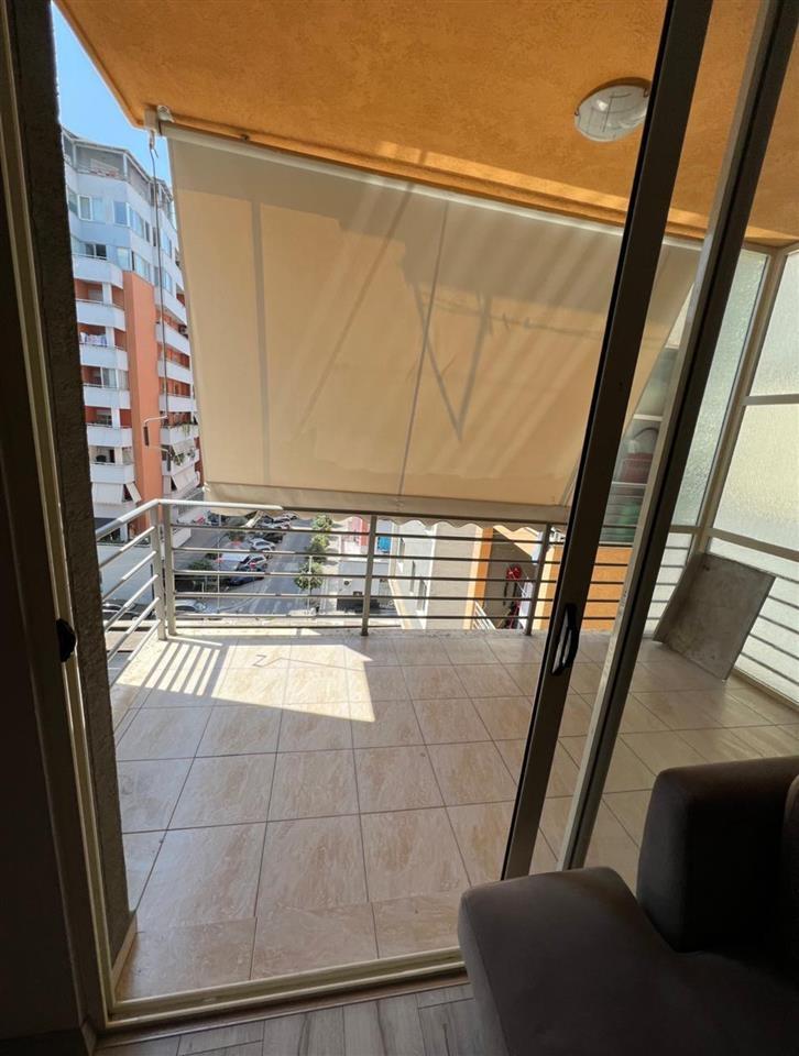 Jepet me qira apartament 2+1 Astir