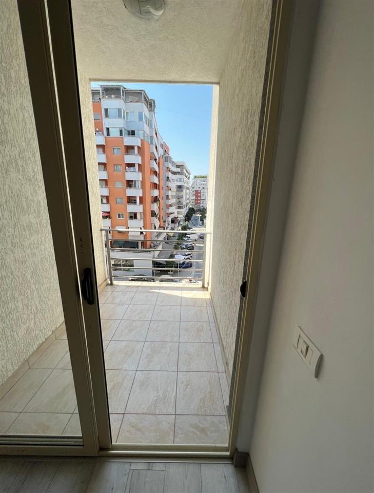 Jepet me qira apartament 2+1 Astir