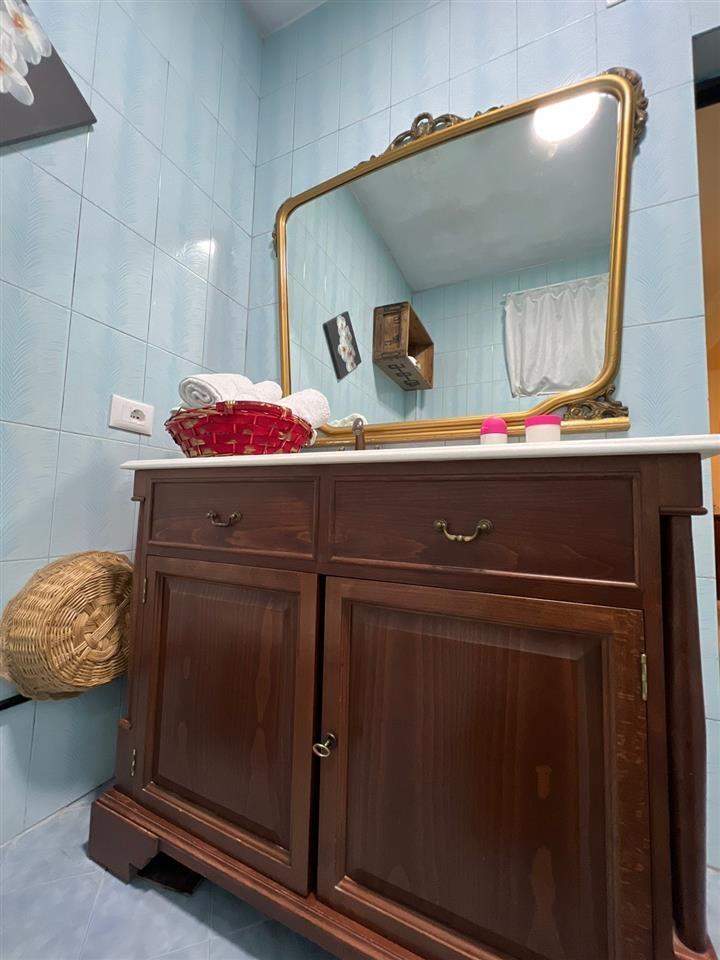 Jepet shtepi private me qira, Rruga Qemal Stafa