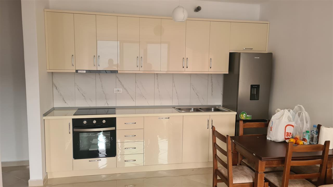 Apartament i ri ne Berat prane spitalit me qira
