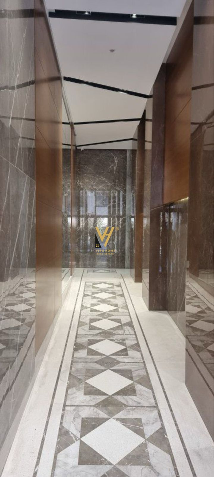 ZYRE 117 M2 ME QERA NE BLLOK 1.250 EURO