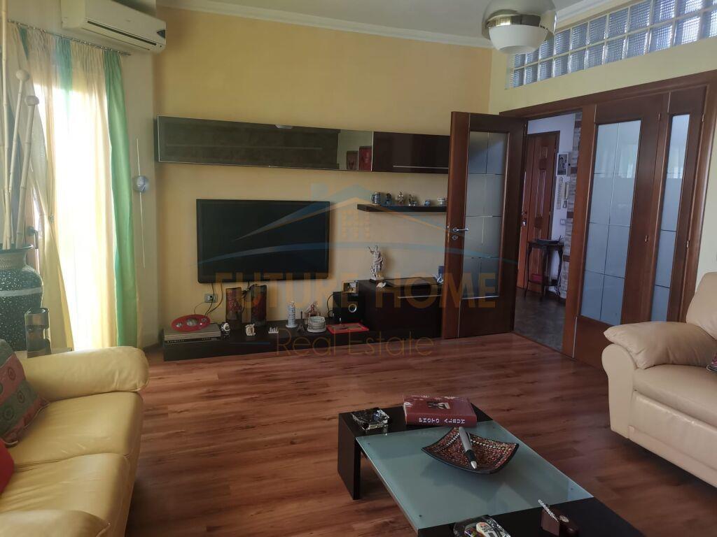 Shitet, Vile , Prane UKD , Durres