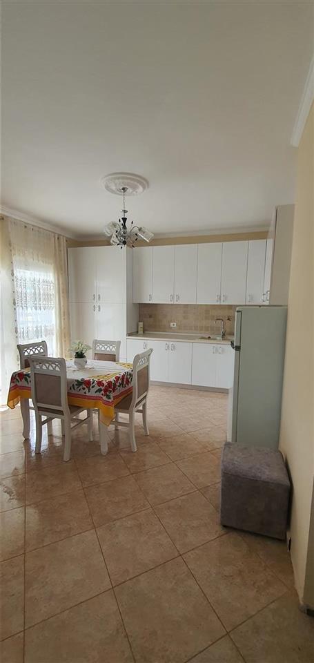Shitet Apartament 2 + 1 + 2 Te Shkembi Kavajes