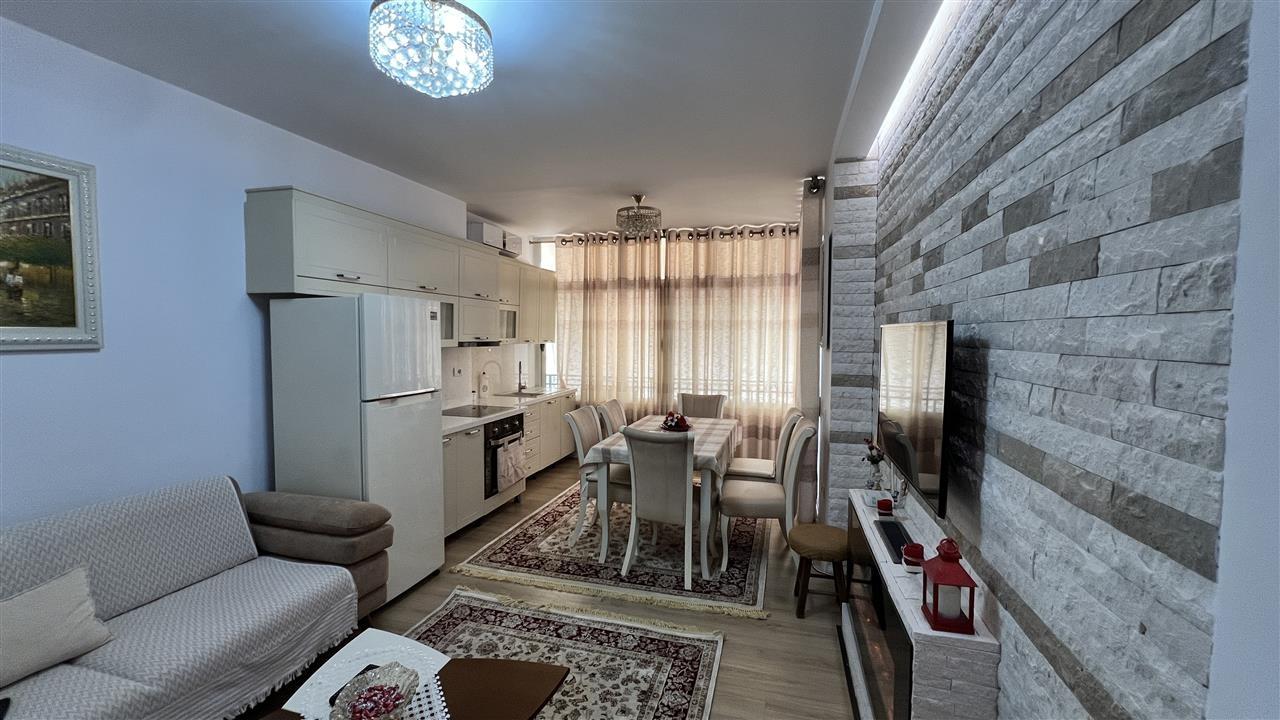 Jepet Me Qera Ap 3+1+2 Irfan Tomini