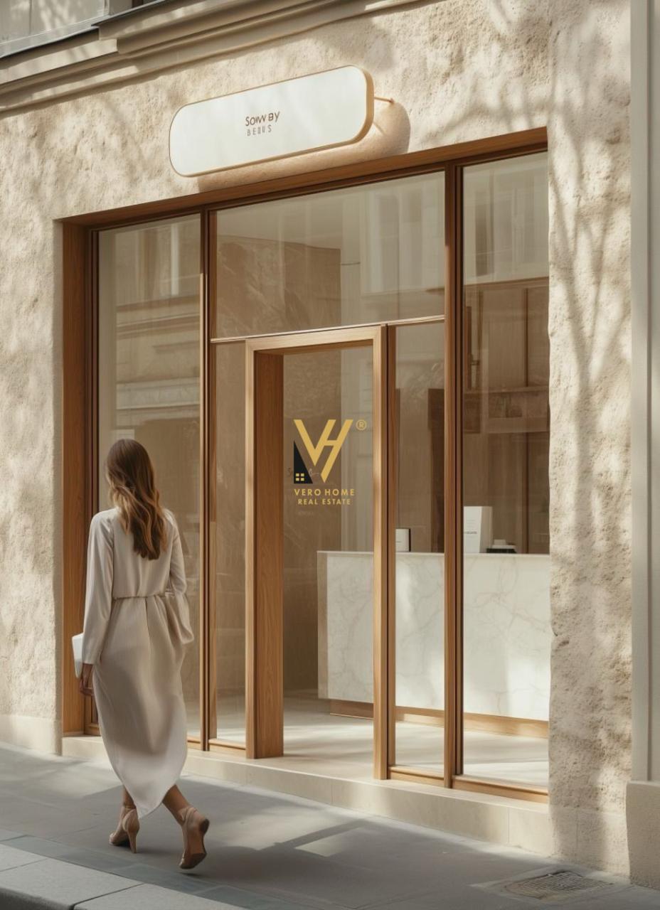 110 M2 TE BLV.BAJRAM CURRI 1.100.000 EURO