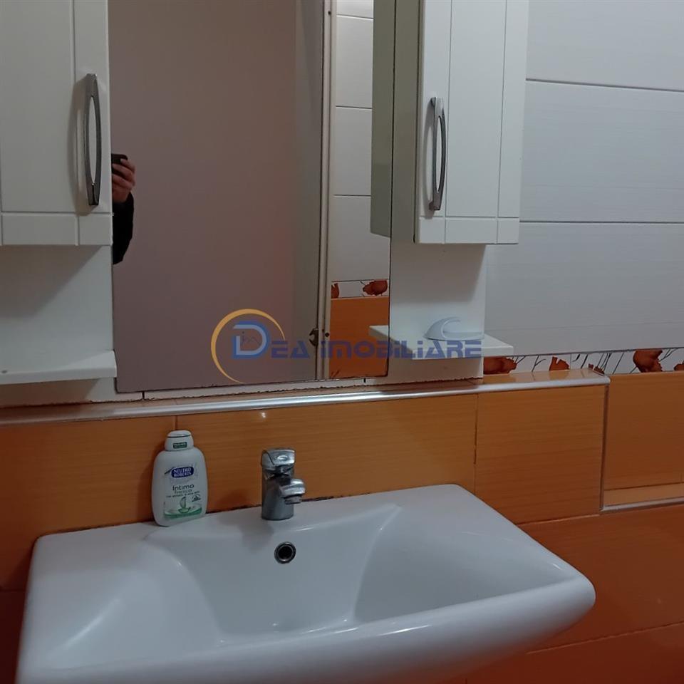 JEPET ME QIRA APARTAMENT 2+1 QENDER BLU STAR