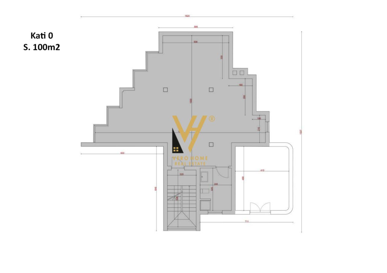 AMBIENT 100 M2 TE RR. DURRESIT 600 EURO