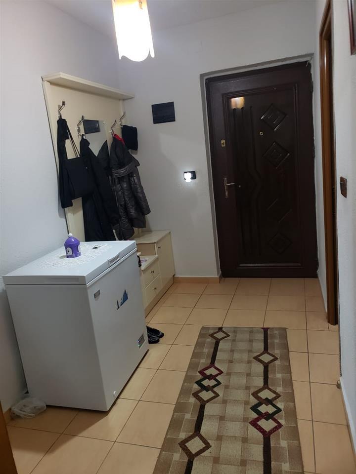 Pallat 1+1 kati dytë 66 metra