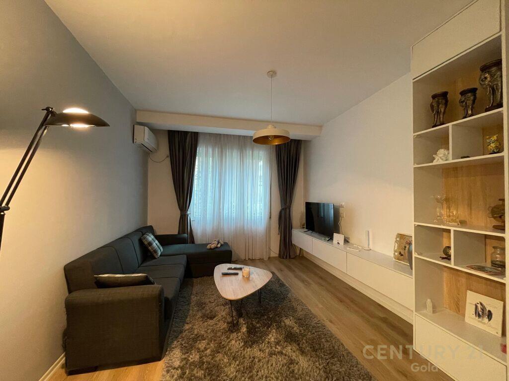 APARTAMENT 1+1 PER QIRA NE RRUGEN 5 MAJI Gold108445