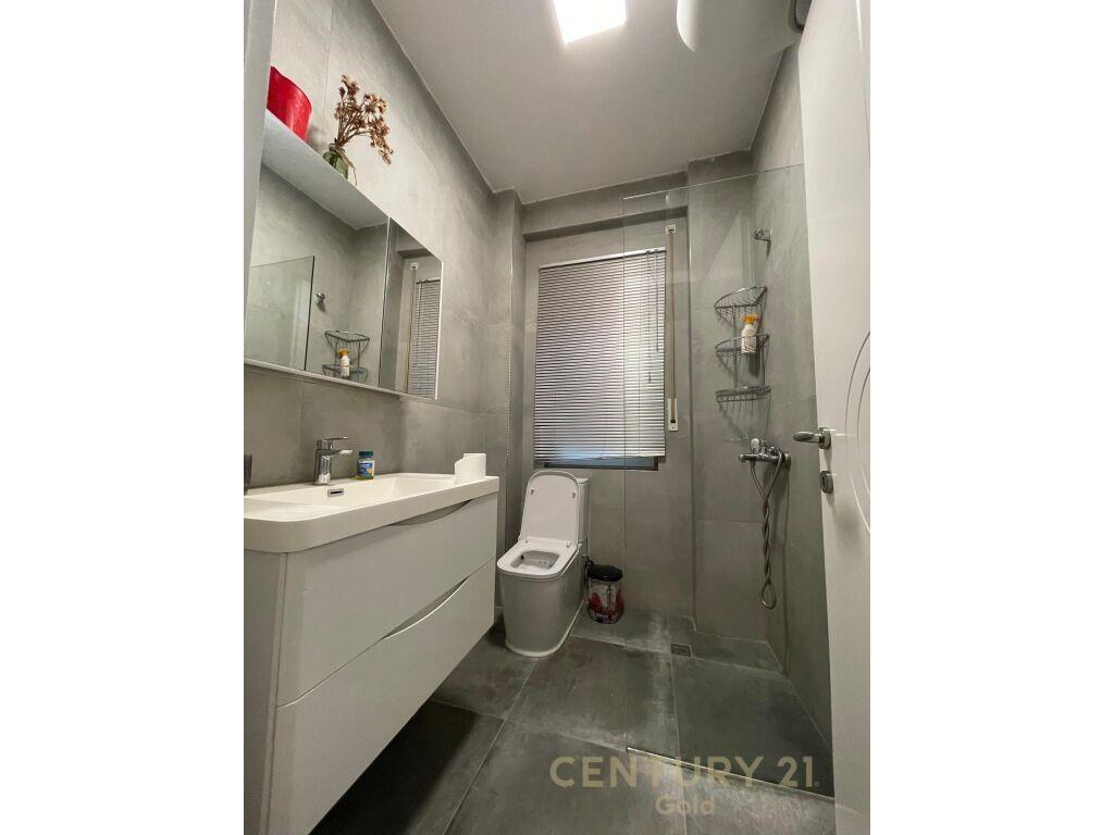 APARTAMENT 1+1 PER QIRA NE RRUGEN 5 MAJI Gold108445